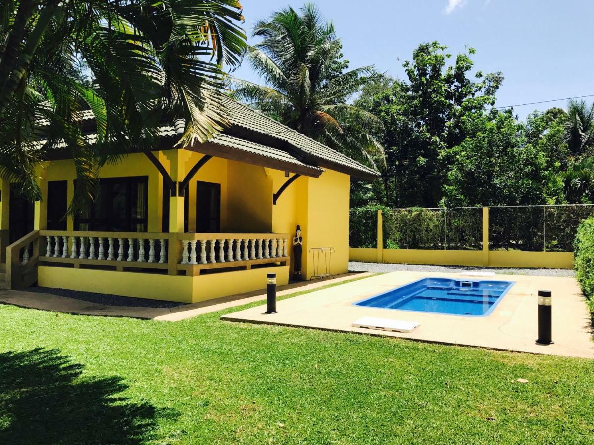 Marilyns Residential Resort Maret Exterior photo